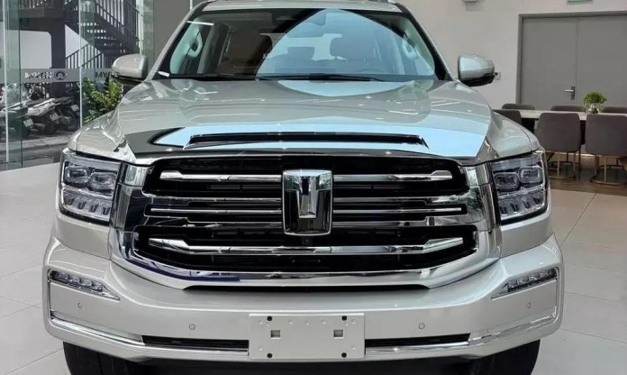 Loạt tính năng đáng chú ý của SUV cỡ lớn GWM Tank 500 HEV mới được đưa về Việt Nam