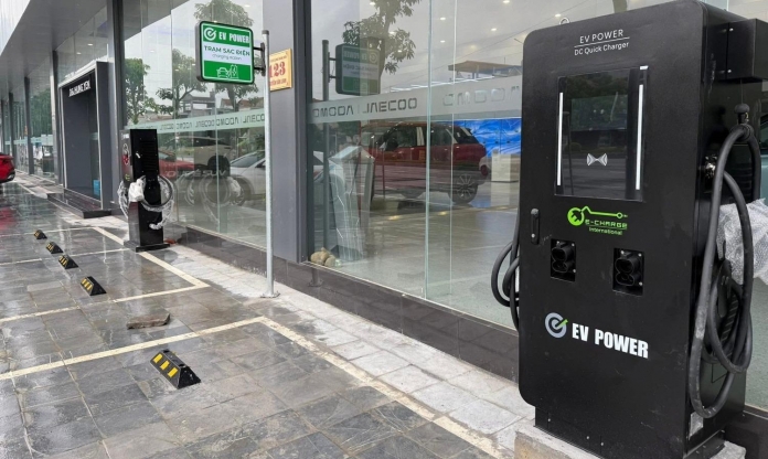 Chưa bán ô tô điện, Omoda & Jaecoo đã lắp trạm sạc tại Việt Nam