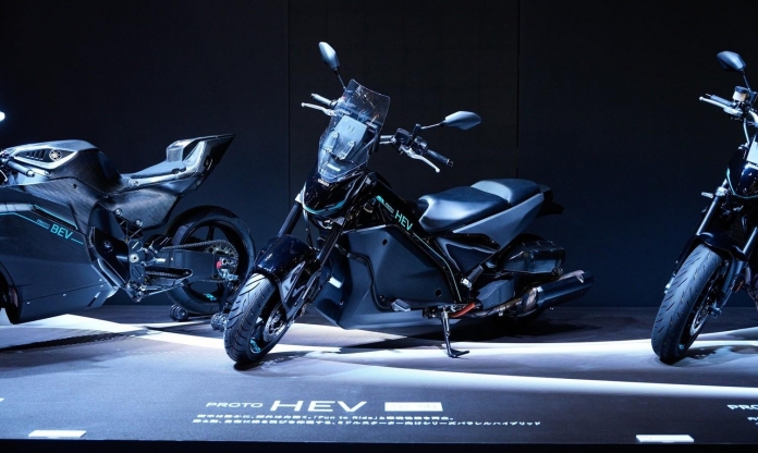 Bộ đôi xe máy hybrid của Yamaha gây chú ý tại triển lãm Nhật Bản