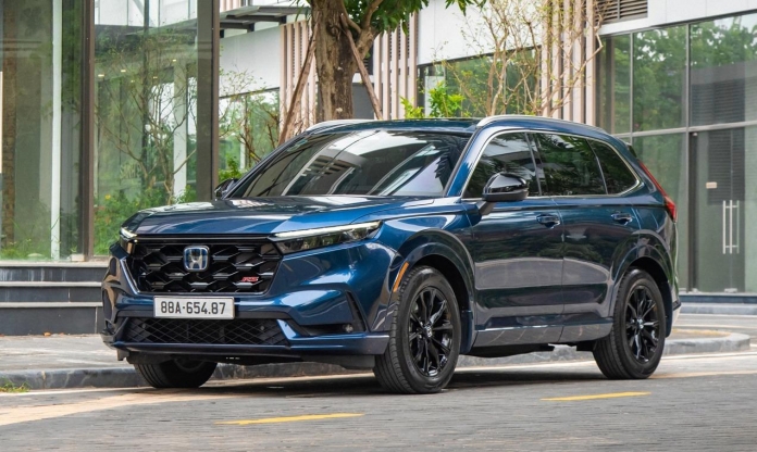 Rộ tin Honda CR-V e:HEV 2026 lắp ráp tại Việt Nam sẽ có thêm bản 'giá mềm'?