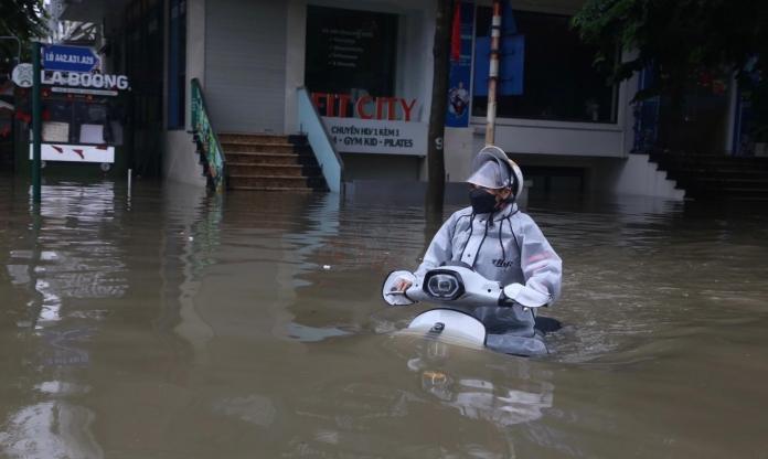 Làm sao biết xe máy điện đã bị ngập nước? Những dấu hiệu không được bỏ qua