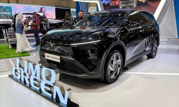 VinFast Limo Green và VF Wild lần đầu 'chào sân' Indonesia tại triển lãm ô tô quốc tế GIIAS 2025