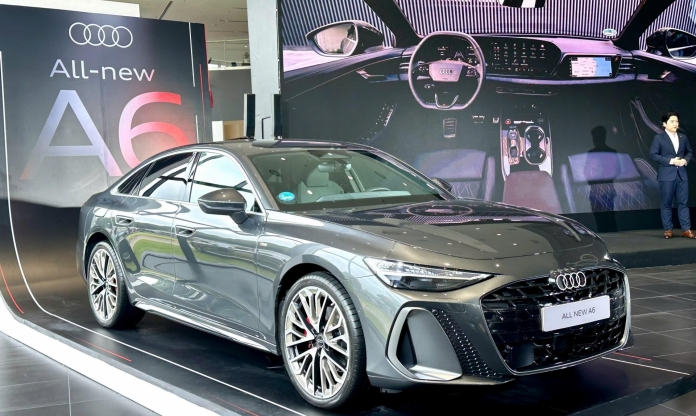 Audi A6 thế hệ mới trình làng khách Việt: Sedan hạng sang nhập Đức thách thức E-Class và 5-Series