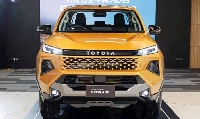 Rộ tin Toyota Hilux 2026 sẽ về Việt Nam tháng sau: Động cơ 2.8L, giá dự kiến từ dưới 700 triệu đồng