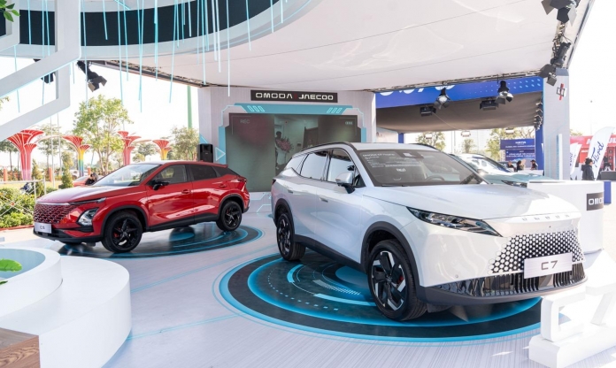 Omoda C7 chính thức mở bán tại Việt Nam: Ưu đãi đến 18 triệu cho 200 khách hàng đầu tiên, bảo hành 'khủng' 1.000.000 km
