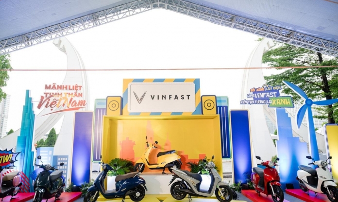 VinFast bán hơn 406.000 xe máy điện trong năm 2025, vươn lên dẫn đầu thị trường Việt Nam