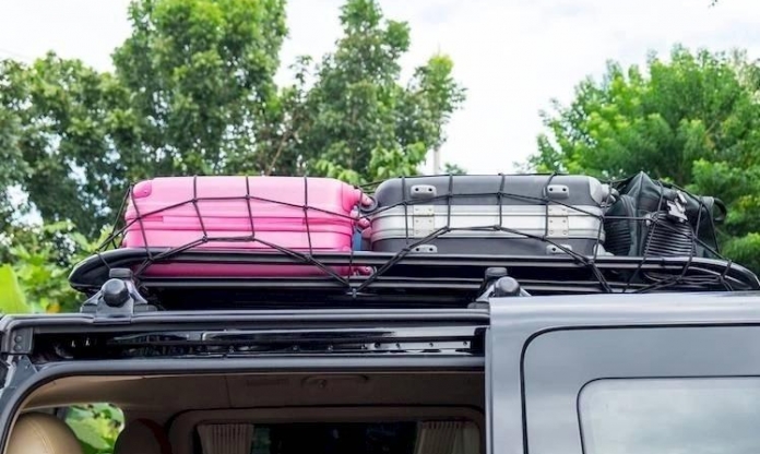 Về quê dịp Tết bằng ô tô, sắp xếp hành lý sao cho an toàn và không sai luật?