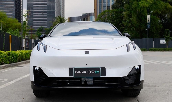 Đại lý báo nhận đặt cọc Lynk & Co 02: Ngang cỡ Toyota Corolla Cross, có thể về Việt Nam vào quý II năm nay