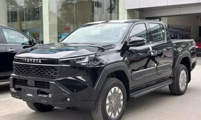 Doanh số Toyota Hilux tại Việt Nam tăng trưởng gấp 6 lần sau khi ra mắt thế hệ mới