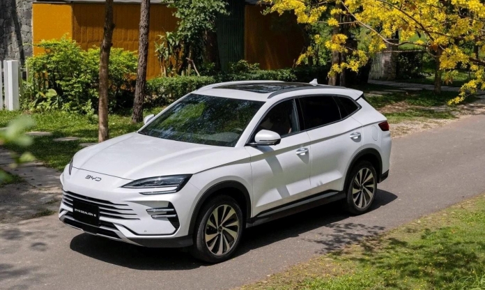 Những lưu ý quan trọng người dùng Việt cần biết khi sử dụng xe hybrid sạc ngoài