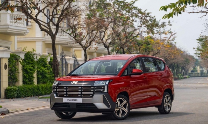 Hyundai Stargazer 2026 trình làng khách Việt: Giá từ 569 triệu đồng, bổ sung công nghệ đấu Xpander