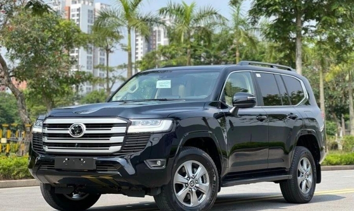 Gần 700 chiếc Toyota Land Cruiser 300 tại Việt Nam bị triệu hồi để cập nhật phần mềm hộp số