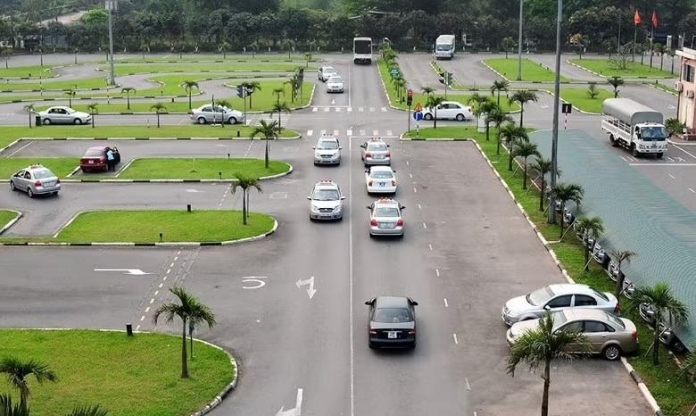 Từ 1/7/2026, học và thi sát hạch lái xe sẽ áp dụng nhận diện khuôn mặt