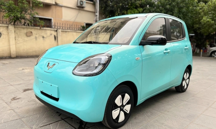 Cận cảnh Wuling Macaron tại đại lý Việt: Giá ưu đãi chỉ từ 249 triệu đồng, dự kiến giao xe vào tháng 7
