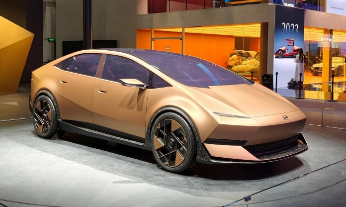 IONIQ V - Xe điện mới của Hyundai gây chú ý với thiết kế khác lạ