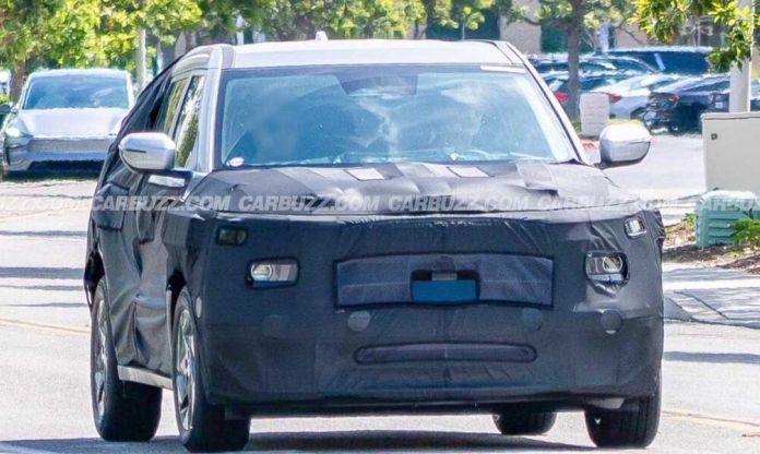 Hyundai Creta thế hệ mới lộ diện trên đường chạy thử: Tăng kích thước, hứa hẹn bổ sung tùy chọn hybrid