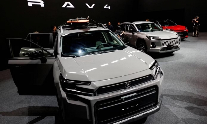 Toyota lập kỷ lục doanh số toàn cầu trong năm 2025 nhờ xe hybrid
