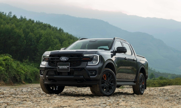 Ford Ranger Wildtrak, Everest và Ranger Raptor tại Việt Nam đồng loạt được thay động cơ mới