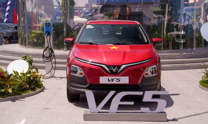 SUV hạng A tháng 4/2026: VinFast VF 5 một mình tăng trưởng giữa làn sóng giảm doanh số