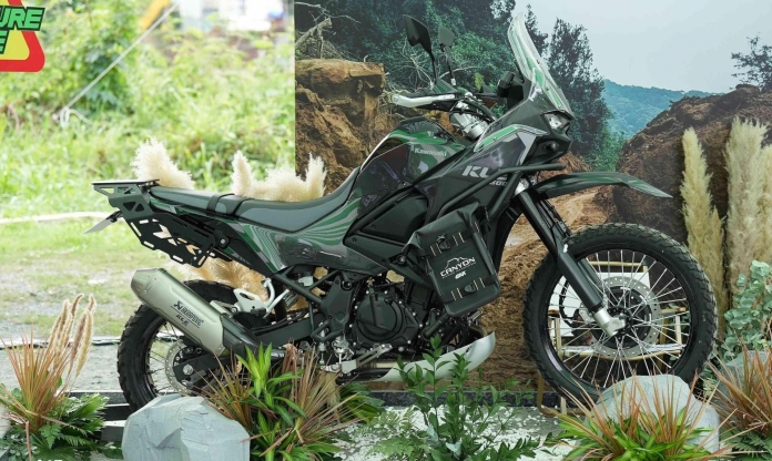 Mô tô đa địa hình Kawasaki KLE500 ABS 2026 có giá từ 175 triệu đồng tại Việt Nam