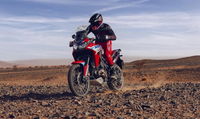 Honda Africa Twin 2026 ra mắt Việt Nam: Thay màu tem, giá từ 540,99 triệu đồng