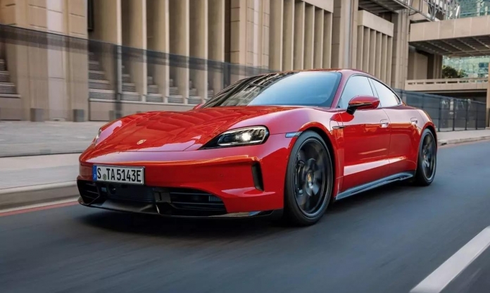 Ô tô điện Porsche Taycan được nâng cấp với bộ pin lớn hơn, thêm công nghệ E-Shift giả lập hộp số 8 cấp
