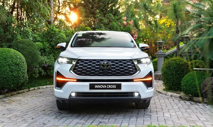 Doanh số Toyota Việt Nam tăng mạnh trong tháng 6/2026, Innova Cross bất ngờ vươn lên dẫn đầu