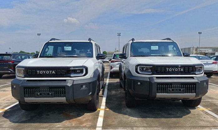 SUV địa hình Toyota Land Cruiser FJ xuất hiện tại Việt Nam, ngày ra mắt đã gần kề