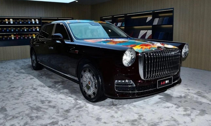 Giới thượng lưu Trung Quốc mua xe Hongqi nhiều hơn Rolls-Royce
