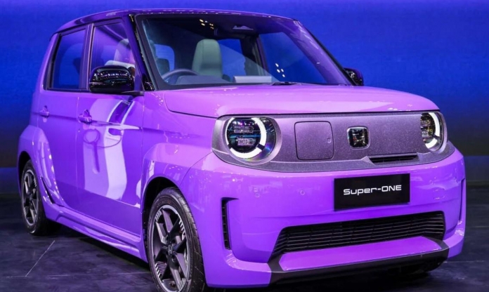 Xe điện mini Honda Super-One đổ bộ triển lãm ô tô Indonesia