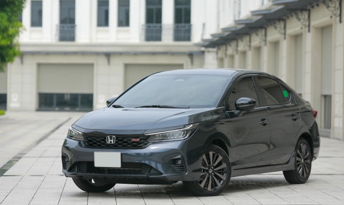 Honda City giảm tới 70 triệu đồng tại đại lý, giá thực tế xuống thấp nhất từ đầu năm