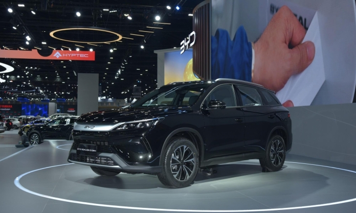 Đại lý báo nhận cọc BYD Sealion 5: SUV hybrid cắm sạc ngang cỡ CX-5, giá tạm tính hơn 700 triệu đồng