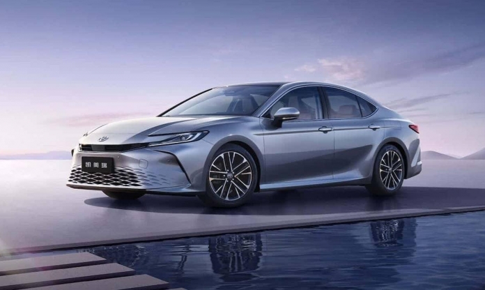Toyota Camry 2027 ra mắt gần Việt Nam: Nâng cấp mạnh nội thất, màn hình lớn như laptop