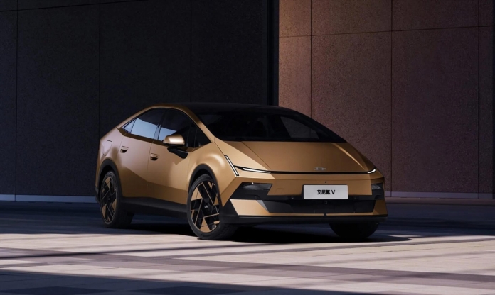 Hyundai Ioniq V mở bán tại thị trường gần Việt Nam: Giá dễ tiếp cận, tầm vận hành tối đa 650 km/sạc
