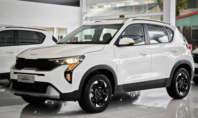 Kia Sonet rẻ chưa từng thấy, bản tiêu chuẩn chỉ còn 439 triệu đồng