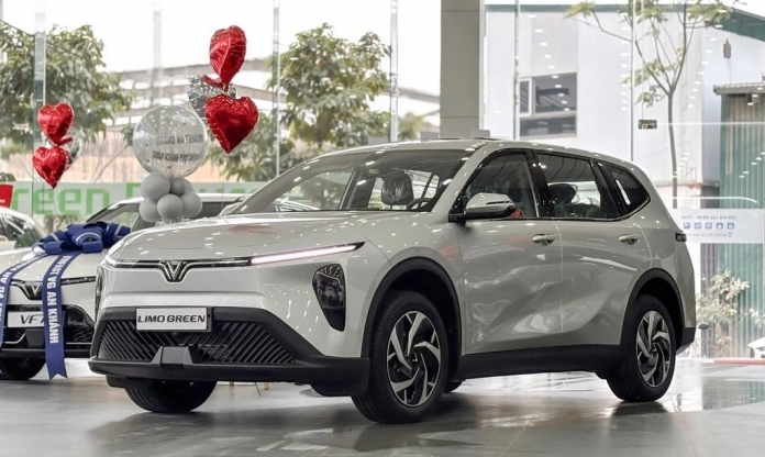 VinFast chiếm hơn 35% thị trường ô tô Việt, Toyota tìm lại đà tăng trưởng