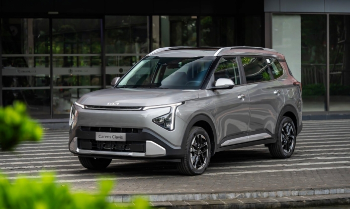 Kia Carens Clavis chính thức gia nhập thị trường Việt: Giá từ 639 triệu đồng, bản cao cấp có ADAS