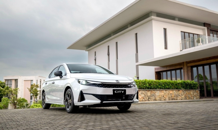 Honda City 2026 trình làng khách Việt: Chỉ còn 2 phiên bản, bổ sung trang bị, giá từ 539 triệu đồng