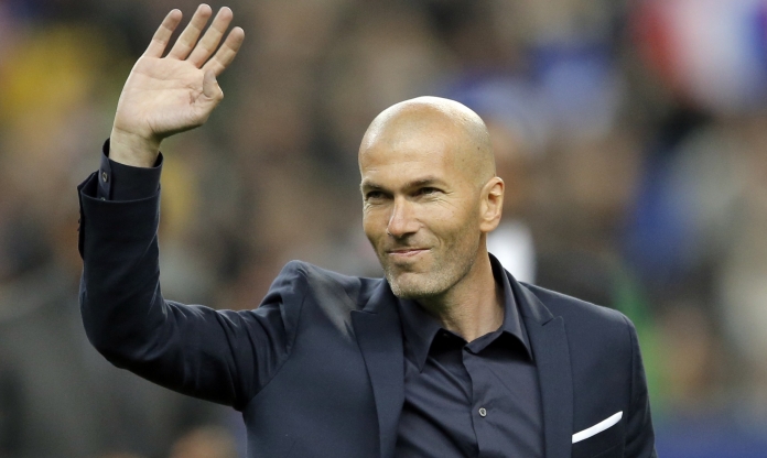 Không phải PSG, Zidane nhận đề nghị làm HLV lương cao nhất thế giới?