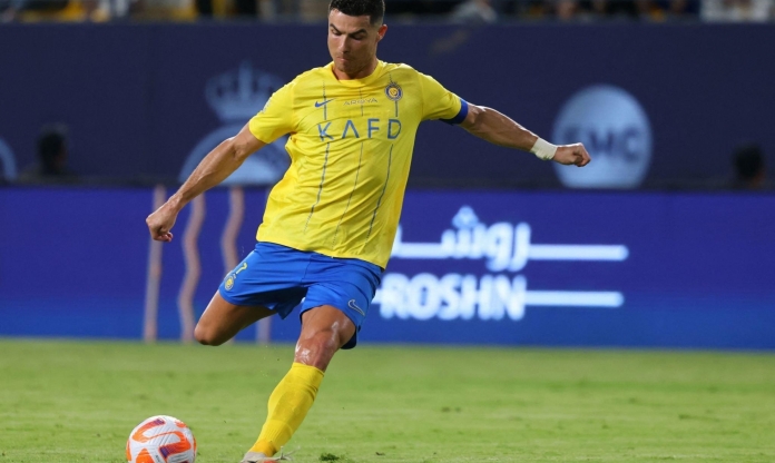 Ronaldo ghi siêu phẩm, Al Nassr ngược dòng vượt mặt ĐKVĐ Saudi Pro League