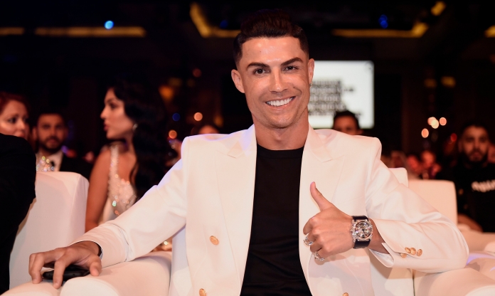Đã có kết quả, Ronaldo lên đỉnh thế giới với điểm số gấp đôi Messi