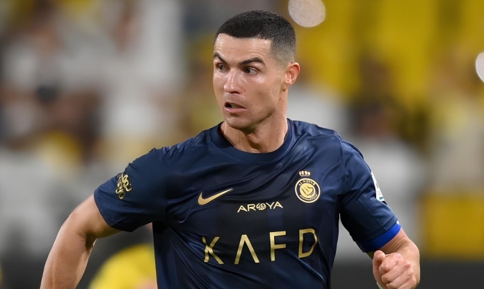 Bị Al Nassr loại khỏi đội hình C1, Ronaldo lần đầu lên tiếng