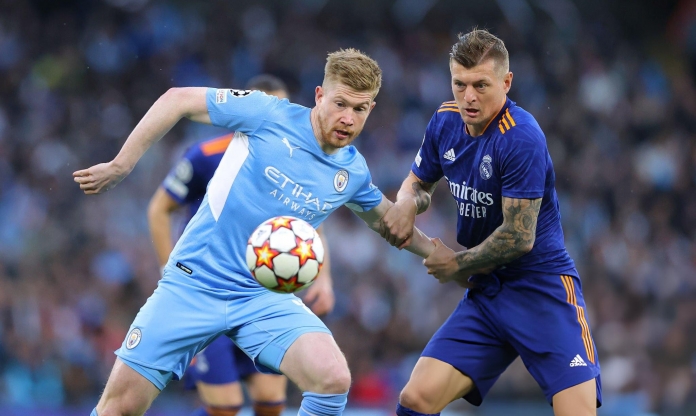 Nói về chuyền bóng, De Bruyne khiến Kroos 'tức đỏ mặt'