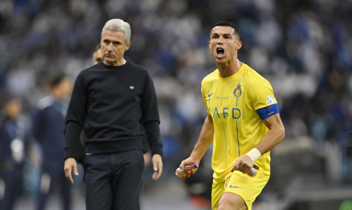 Ronaldo vào cuộc, Al Nassr ra quyết định về vị trí 'ghế nóng'