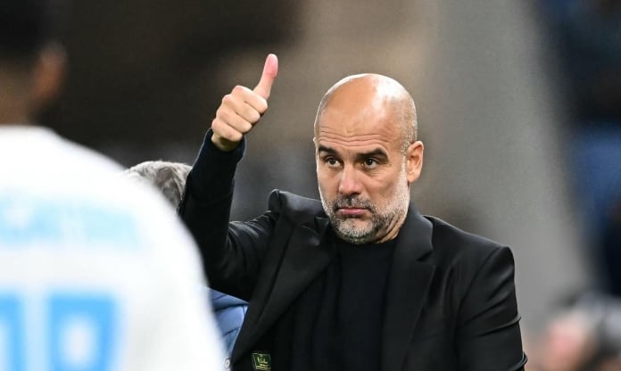 Pep Guardiola lên tiếng cam kết tương lai với Man City