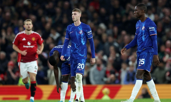 Chelsea nối dài chuỗi trận tệ hại hơn một thập trước MU