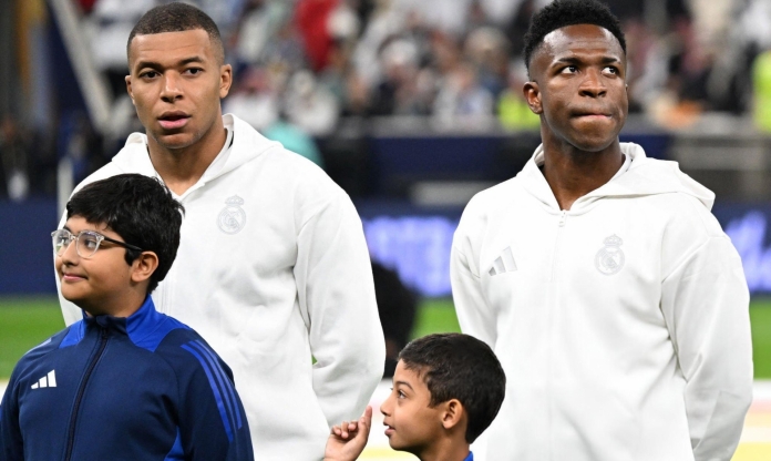 Vinicius tuyên bố bất ngờ về quan hệ với Mbappe