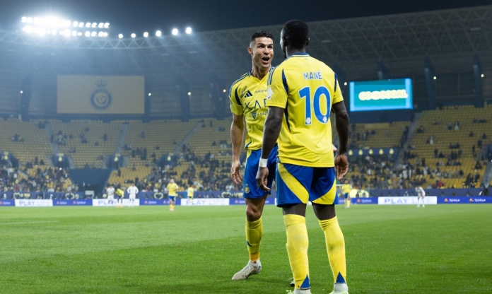 Ronaldo cán mốc 920 bàn, giúp Al Nassr đánh bại Al Fateh