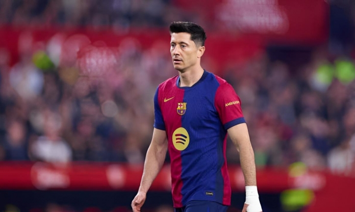 Lewandowski có động thái mới tại Barca