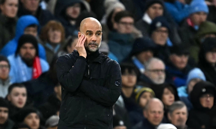 Pep Guardiola nhận đề nghị khủng rời Man City